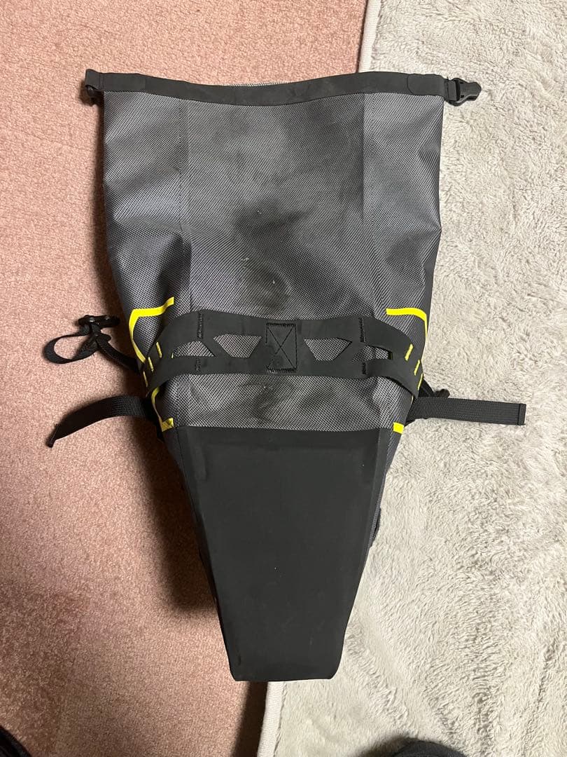 APIDURA（アピデュラ）サドルバッグ