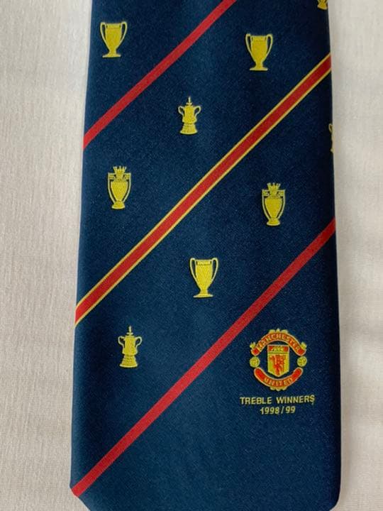 入手不可能'99 Man U 三冠(CL・リーグ・FAカップ)Tie 公認商品
