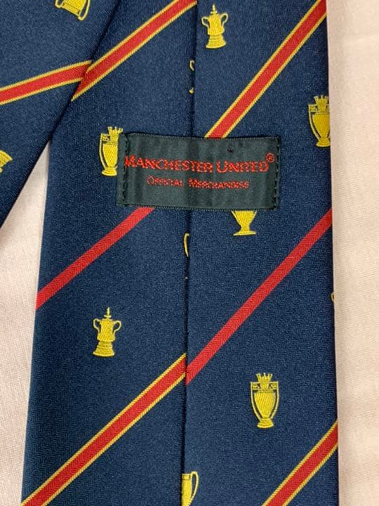 入手不可能'99 Man U 三冠(CL・リーグ・FAカップ)Tie 公認商品