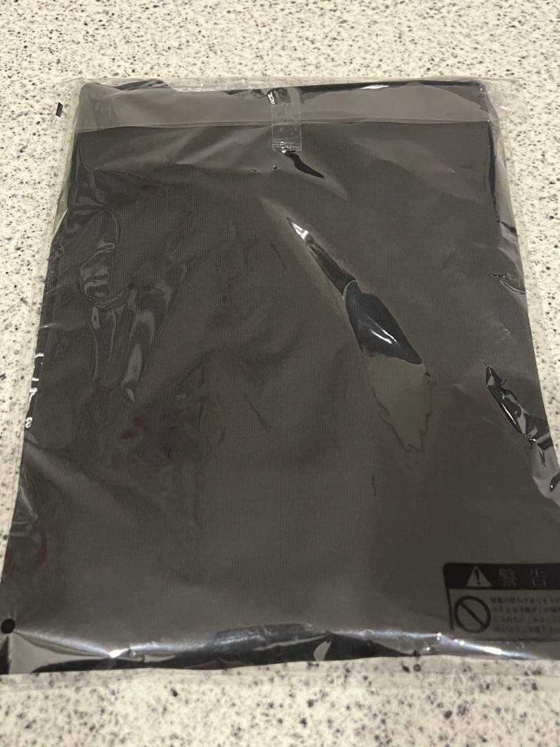 新品 】 tuki. 承認欲求爆発 きんちゃんたまちゃん Tシャツ L サイズ