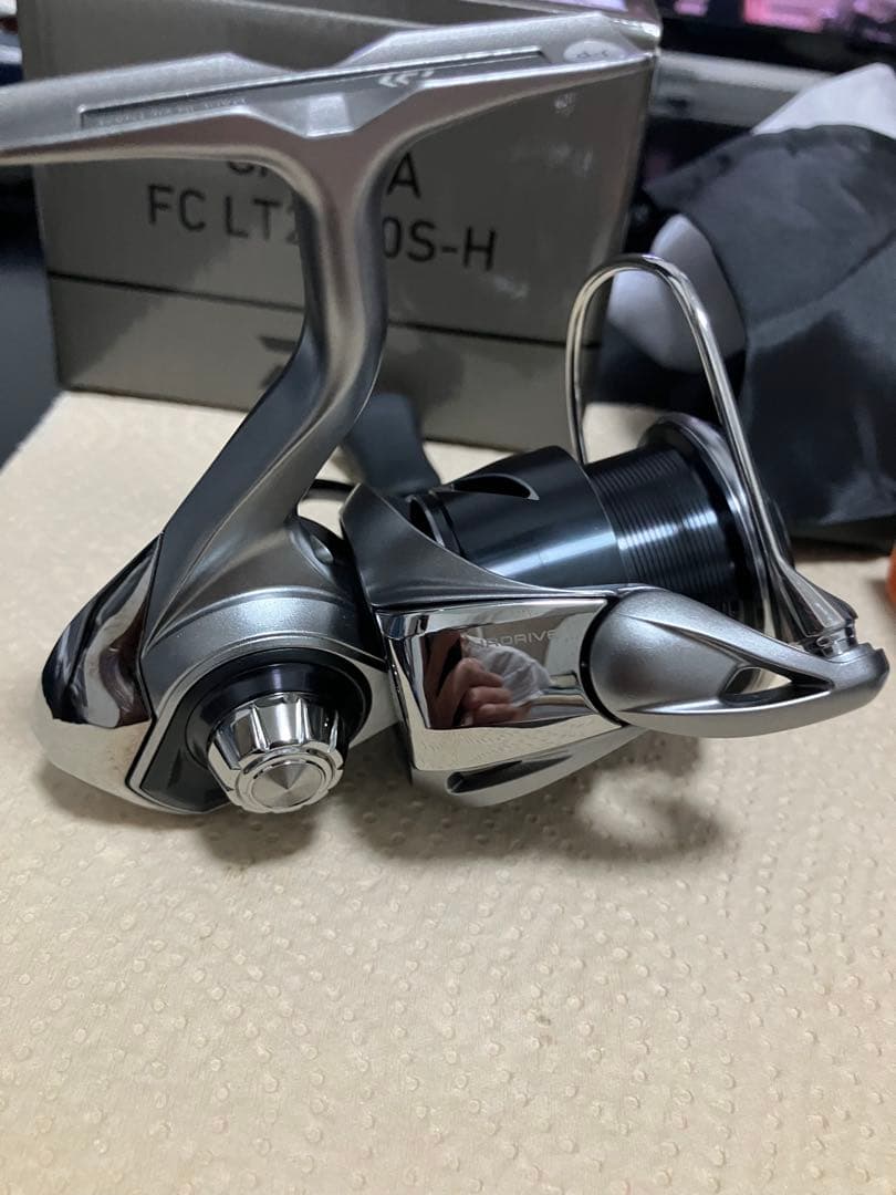 25カルディアFC LT2500S-H 10ベアリング仕様　極美品