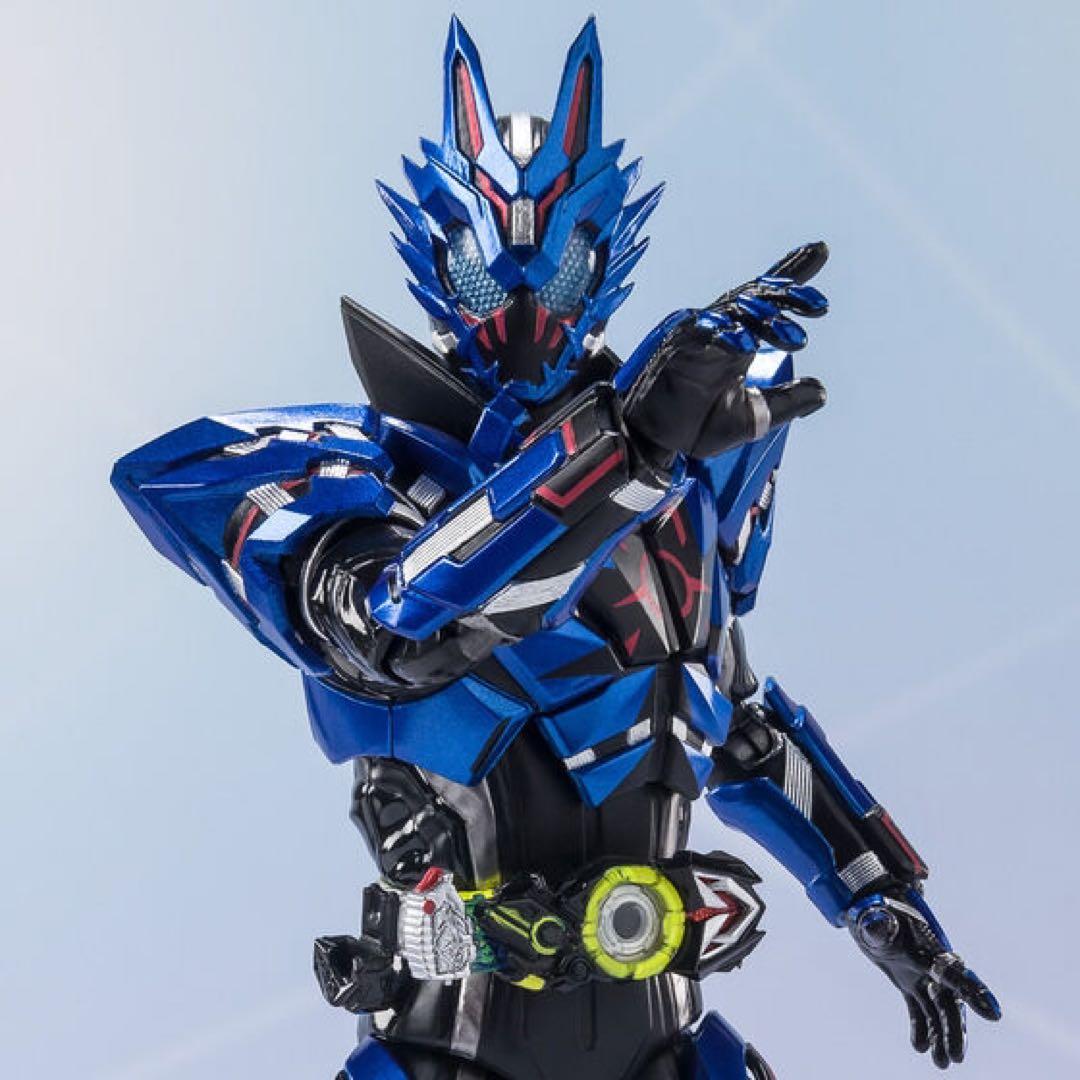 仮面ライダーゼロワンS.H.Figuarts 仮面ライダーバルカンローンウルフ