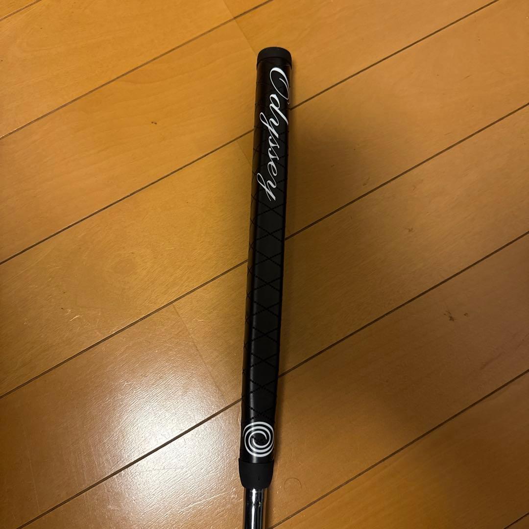 ODYSSEY WORKS VERSA 2-BALL FANG パター