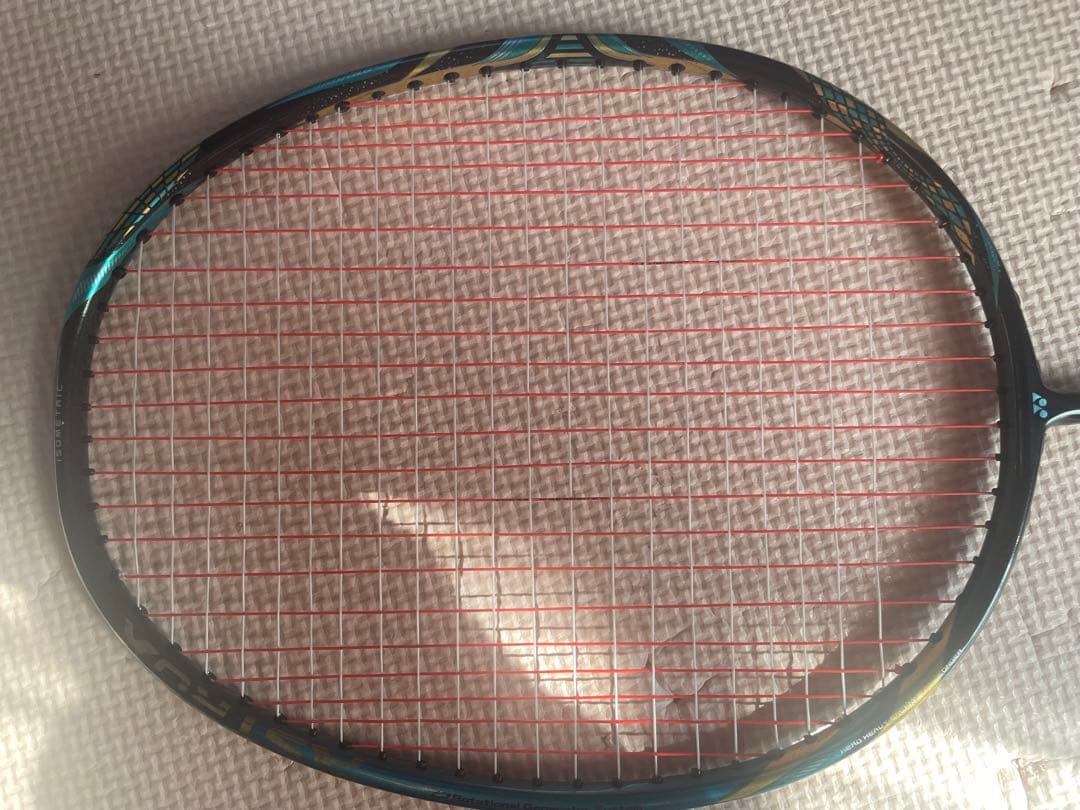 YONEX アストロクス88S PRO 4U G6