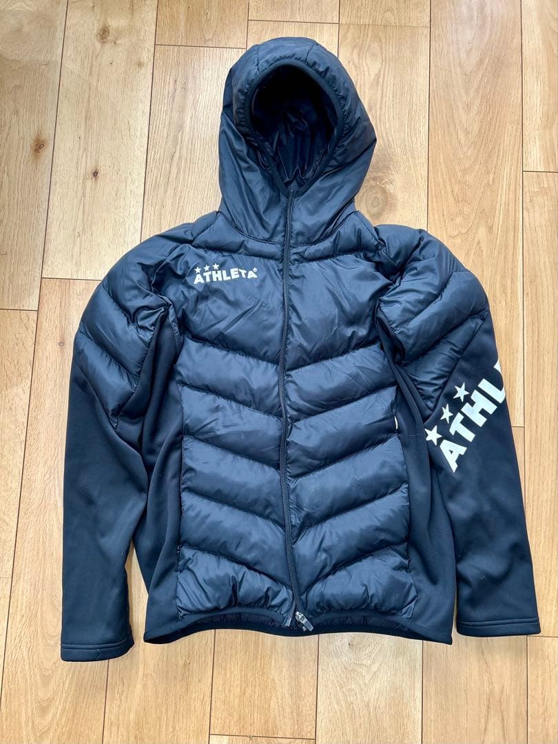 ATHLETA フード付きダウンジャケット Mサイズ ブラック