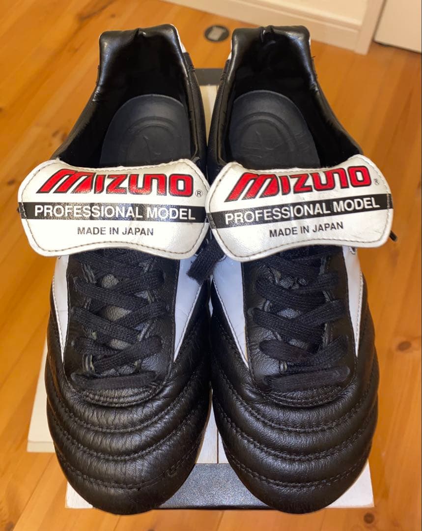 ミズノ　モレリア　Mizuno Morelia ブラック　23.5cm