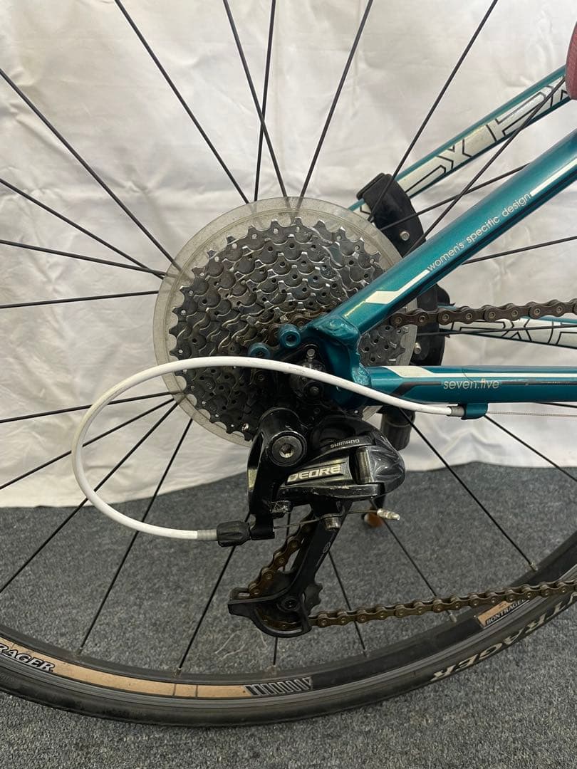 クロスバイク　TREK 7.5FX WSD トレック　7.5FX WSD