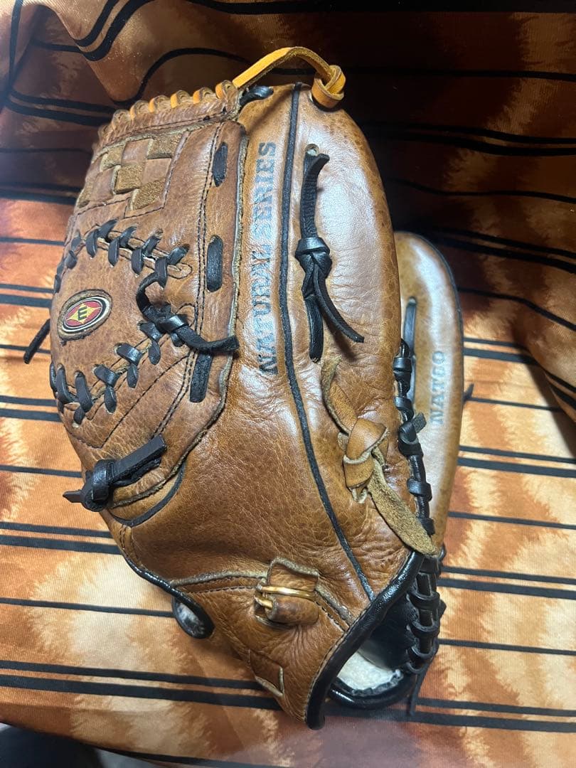 EASTON ビンテージグローブ　EASTONグローブ アメリカ製グローブ