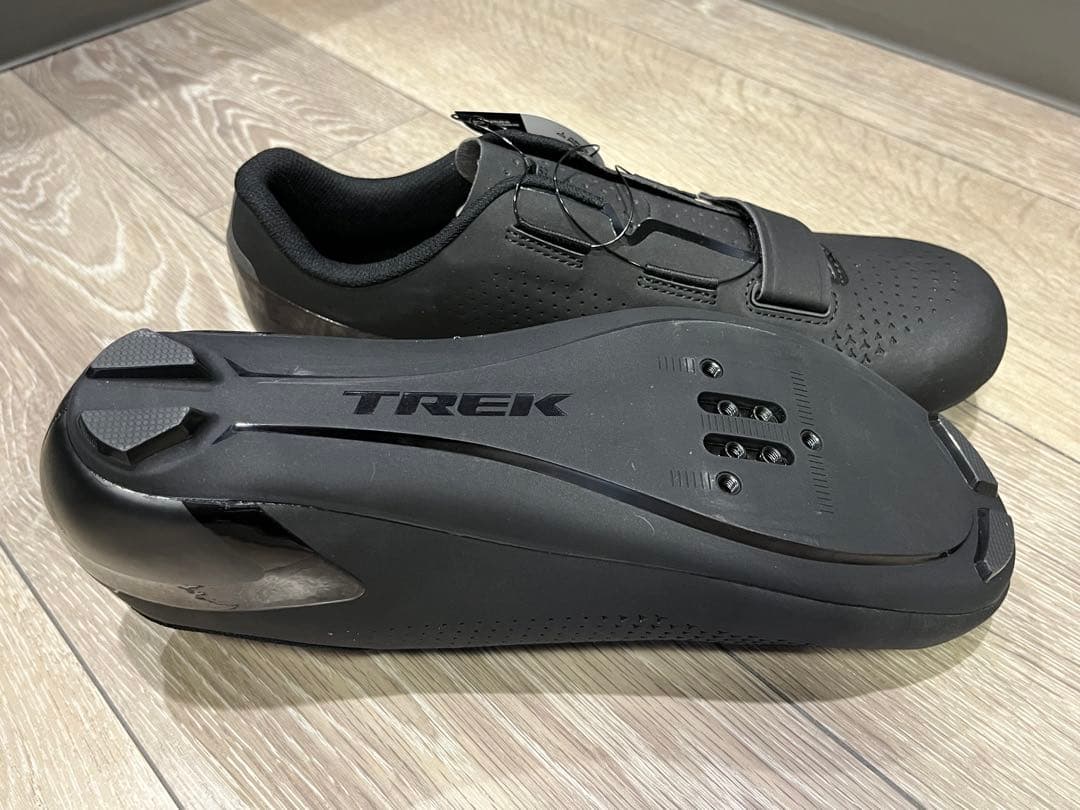 新品TREK サーキット ロードシューズ ワイドサイズ42