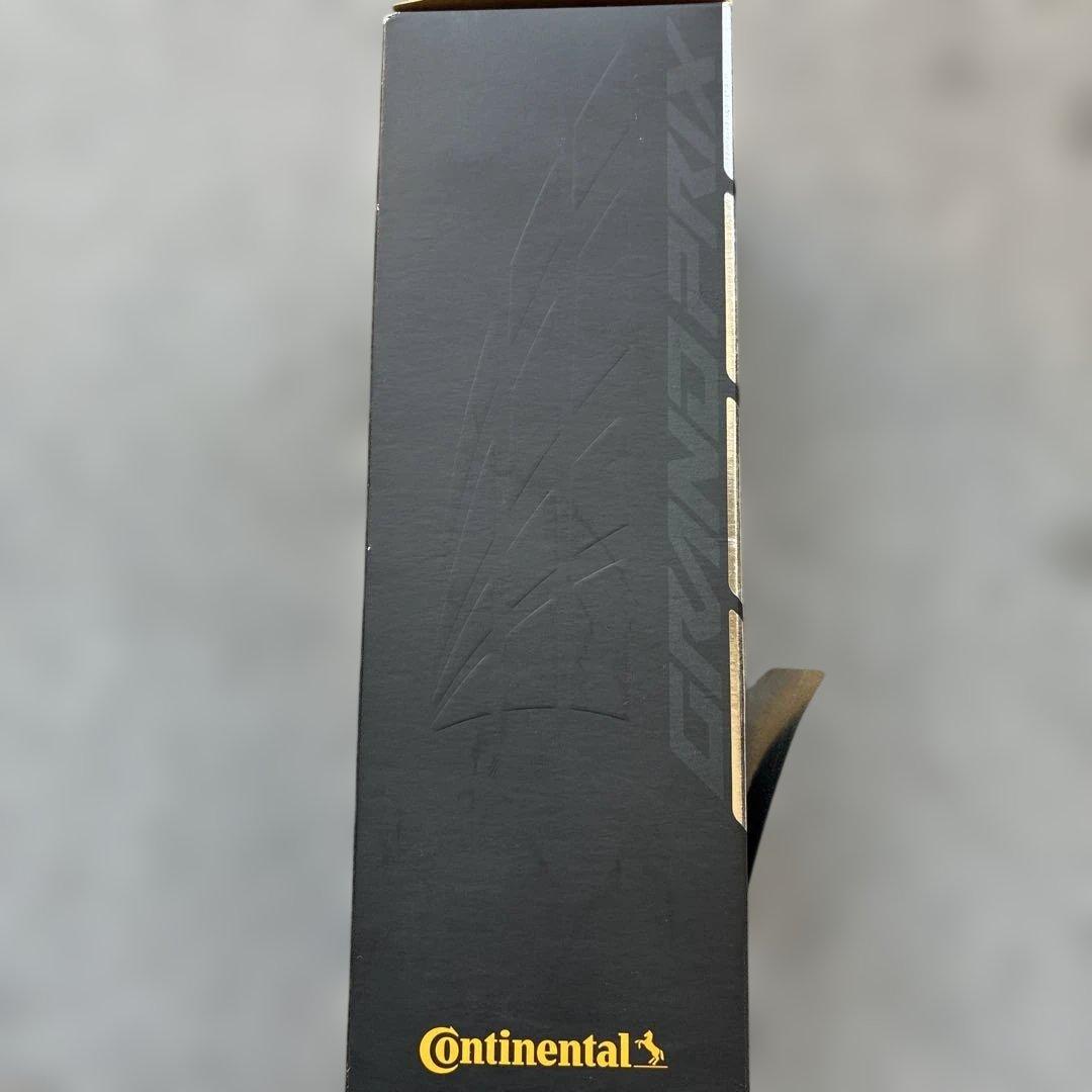 Continental Grand Prix 5000 S チューブレスレディ