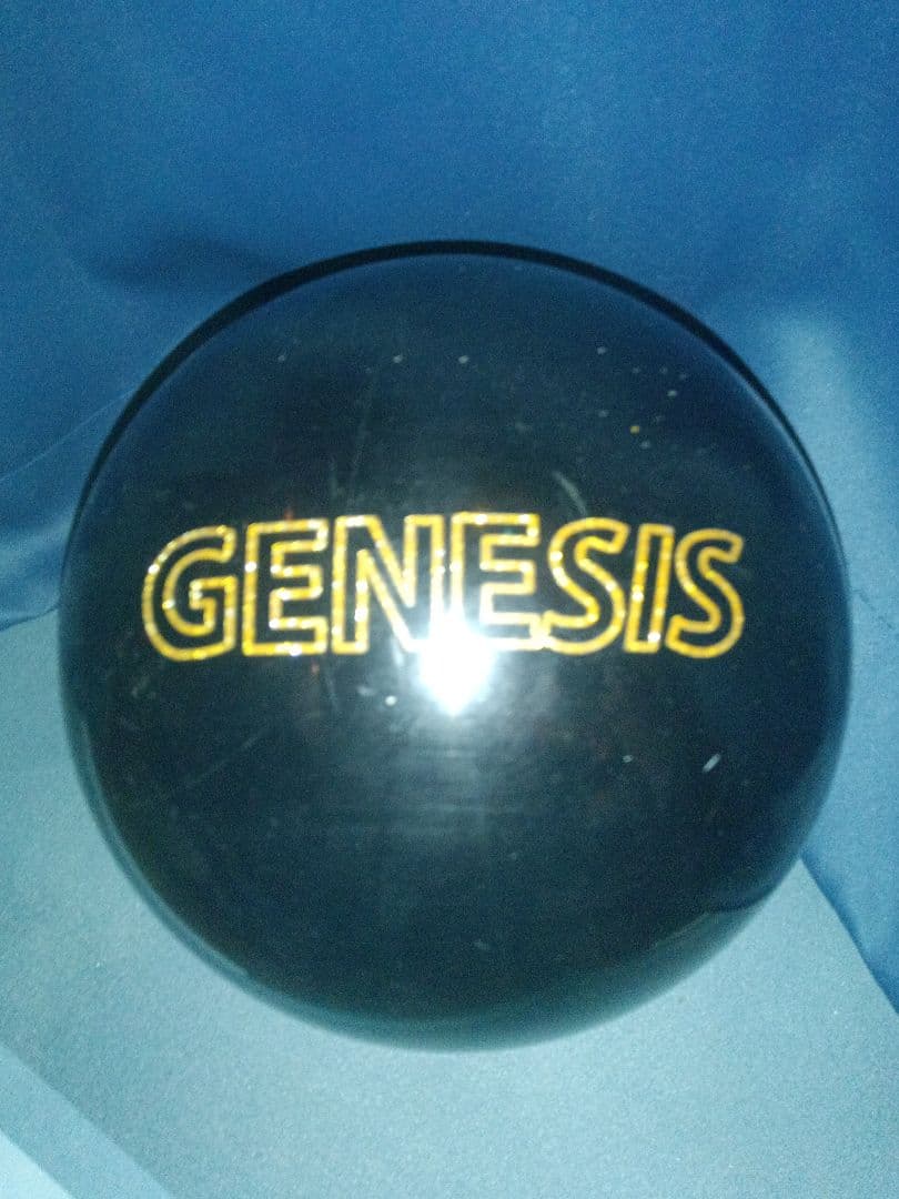 GENESISボウリングボール NEWKLEAR　14ポンド未使用品。