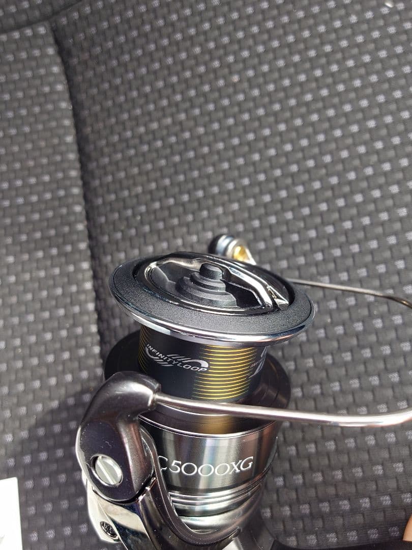 SHIMANO TWIN POWER C5000XG スピニングリール