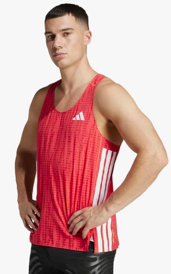 adidas ランニング シングレット 赤　2025春夏 サイズM