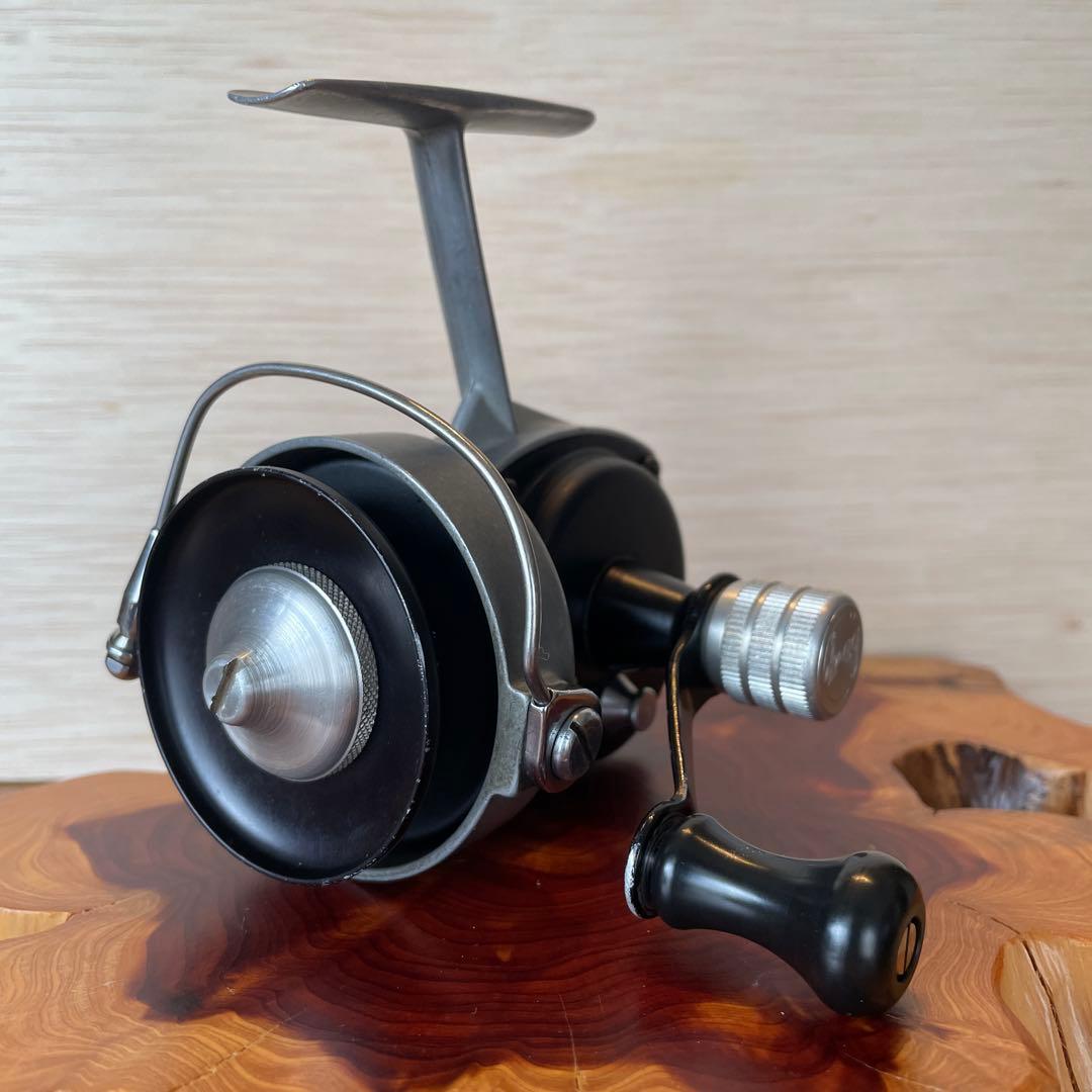 Bronson Spinit Model 400 スピニングリール