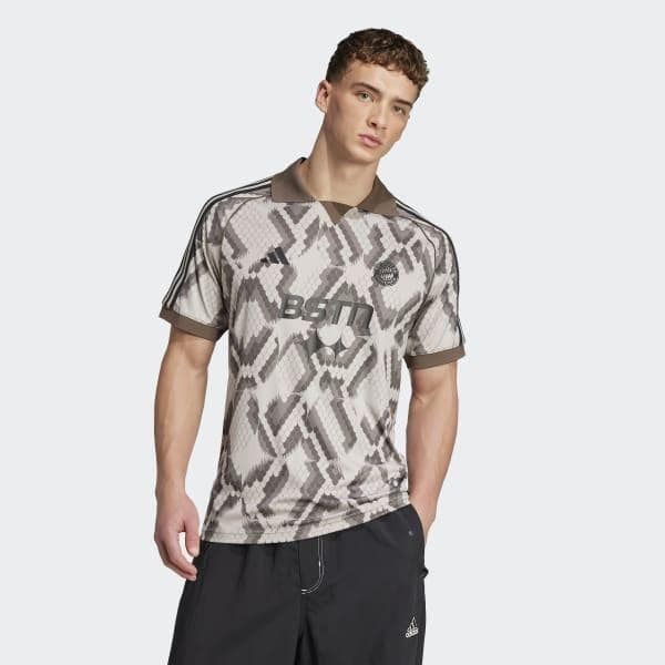 新品未使用 adidas バイエルン・ミュンヘン×BSTN シャツ Ｍ