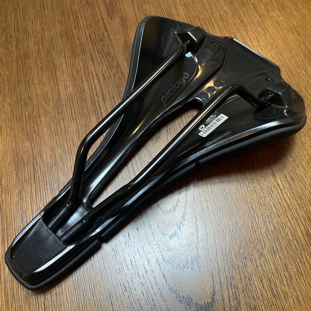 Prologo　Scratch M5 PAS T2.0　軽量ロードバイクサドル