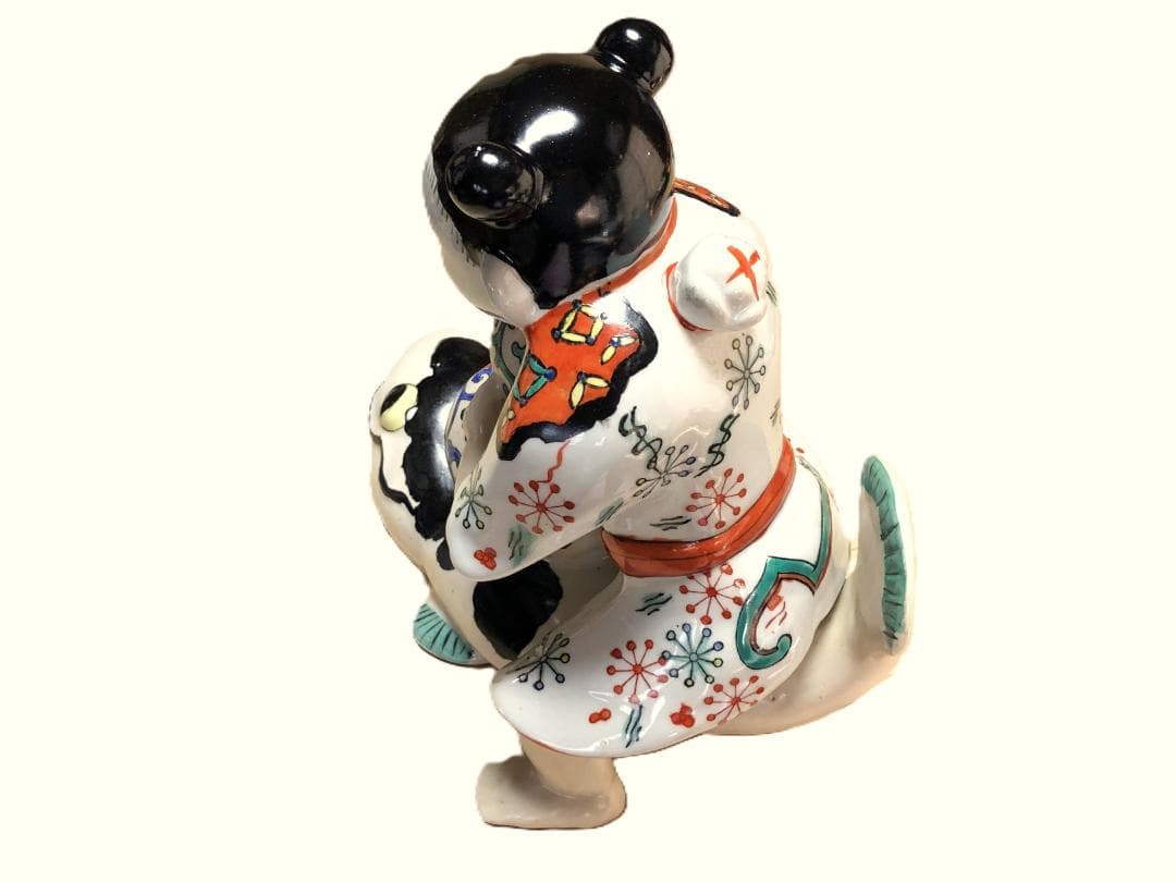【 柿右衛門様式 白磁色絵置物 】　骨董　瓢箪鯰（ひょうたんなまず）