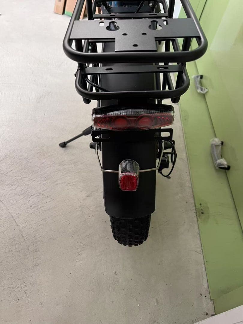 ファットバイク20インチ折り畳みビーチクルーザー自転車 FATBIKE 7段変速