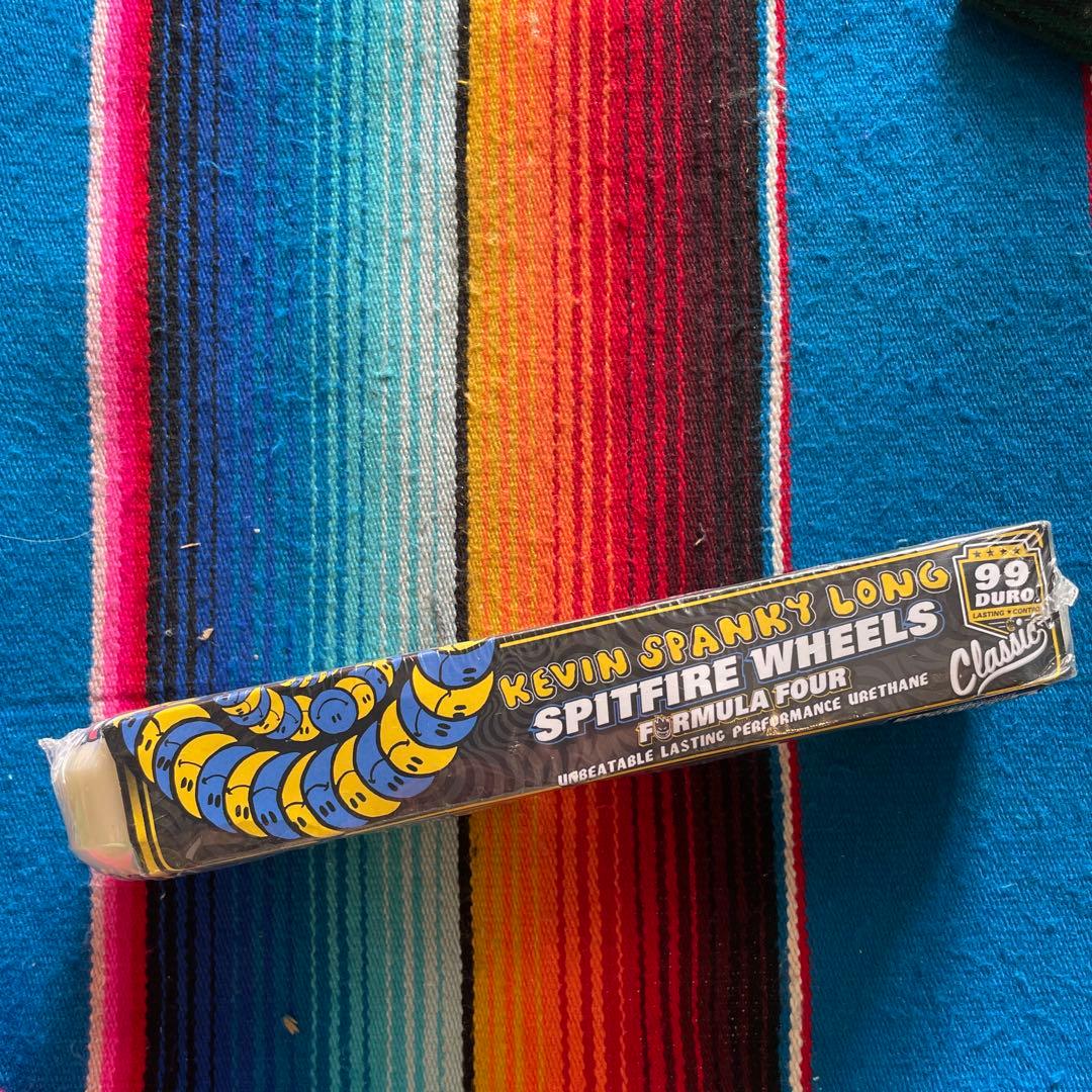 Spanky Spitfire Wheelsクラシック54mm99a定価9130