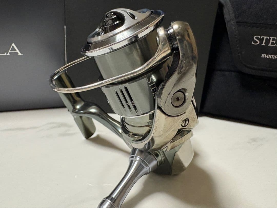 SHIMANO STELLA 22 ステラc2000shg