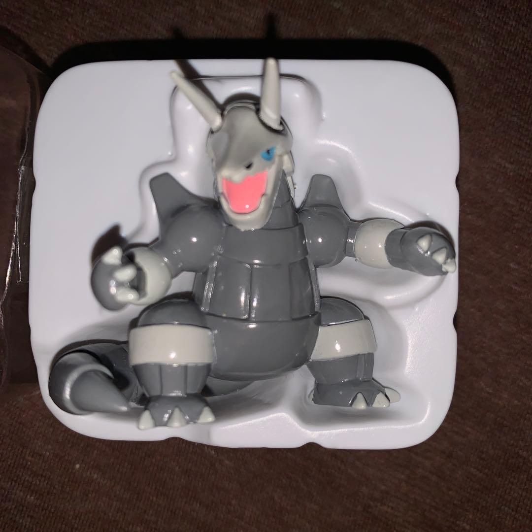 モンコレ　ボスゴドラ　フィギュア　モンスターコレクション