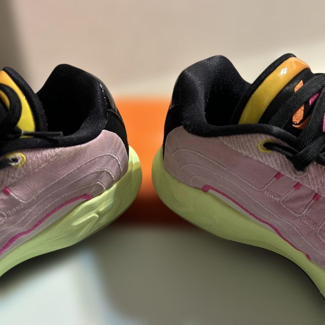 ルカ 4 PF Gone Fishingピンク　Jordan バスケットシューズ