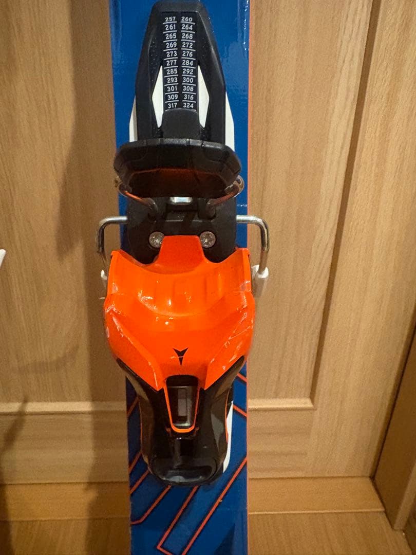 スキー ATOMIC REDSTAR FX 163