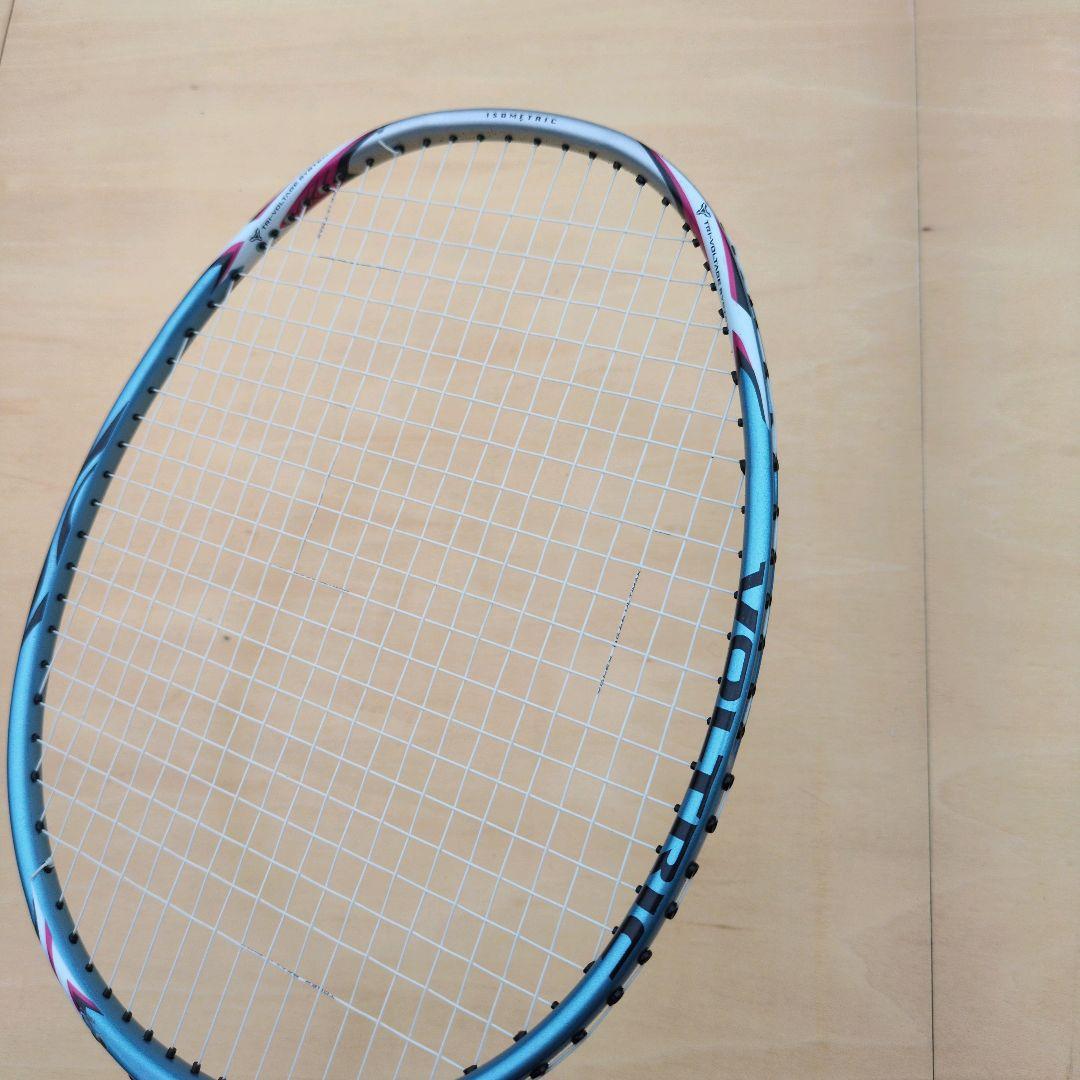 YONEX ボルトリック30 バドミントン ラケット