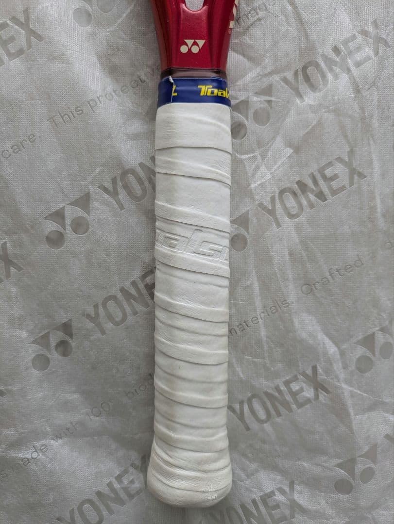 YONEX VCORE 100D テニスラケット