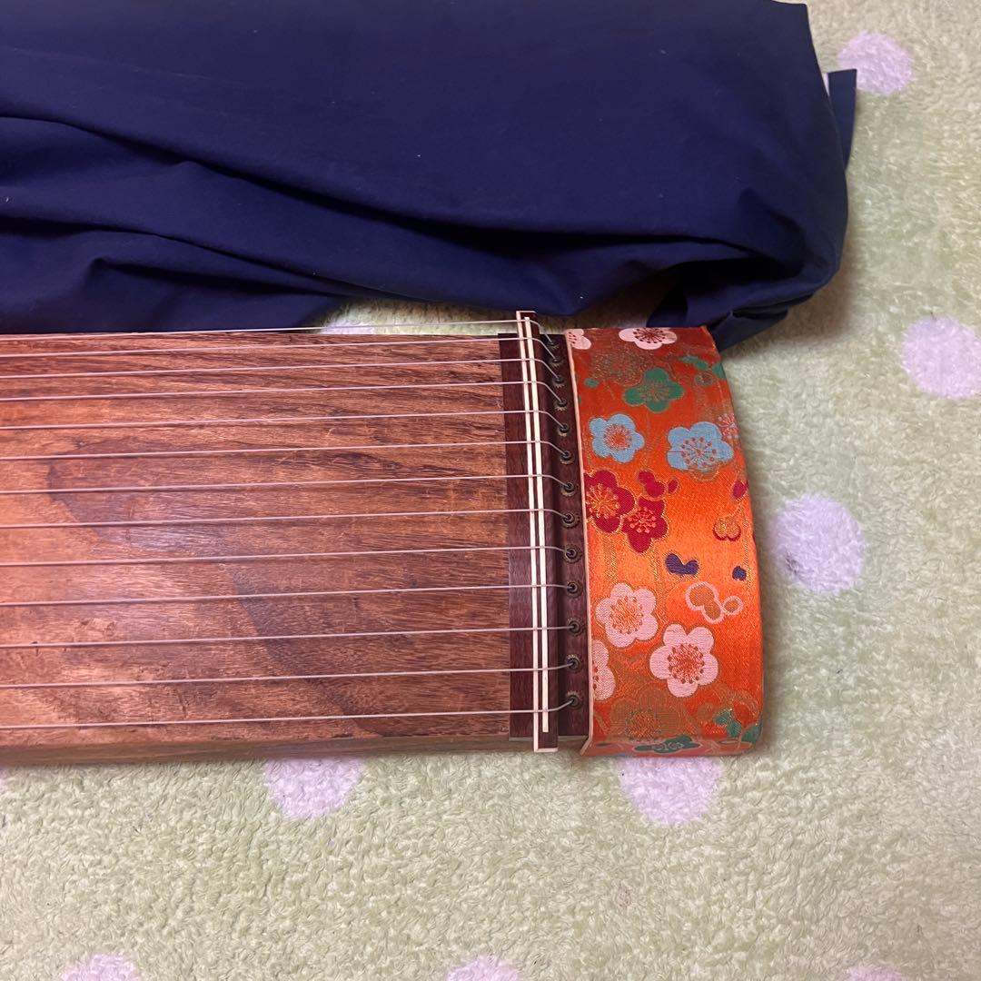 【高級琴】木製琴 波模様