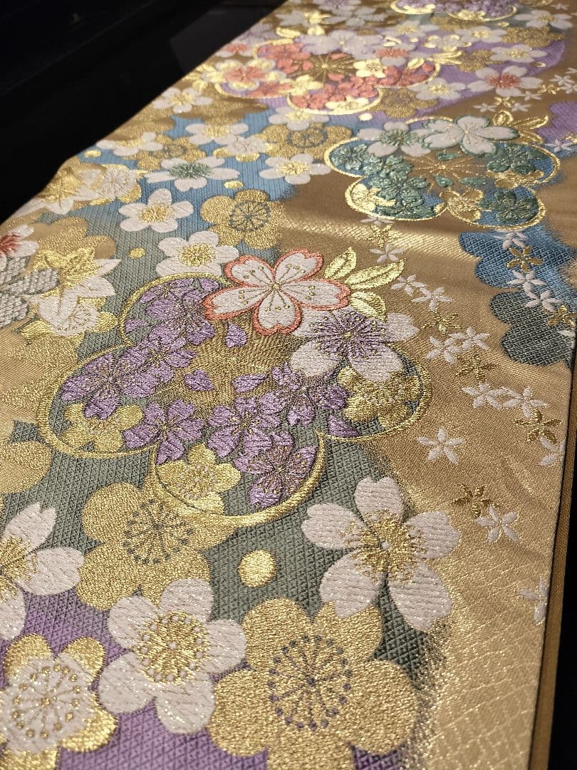 A952★逸品‼️豪華刺繍‼️ひな祭り‼️テーブルランナー2m13cm
