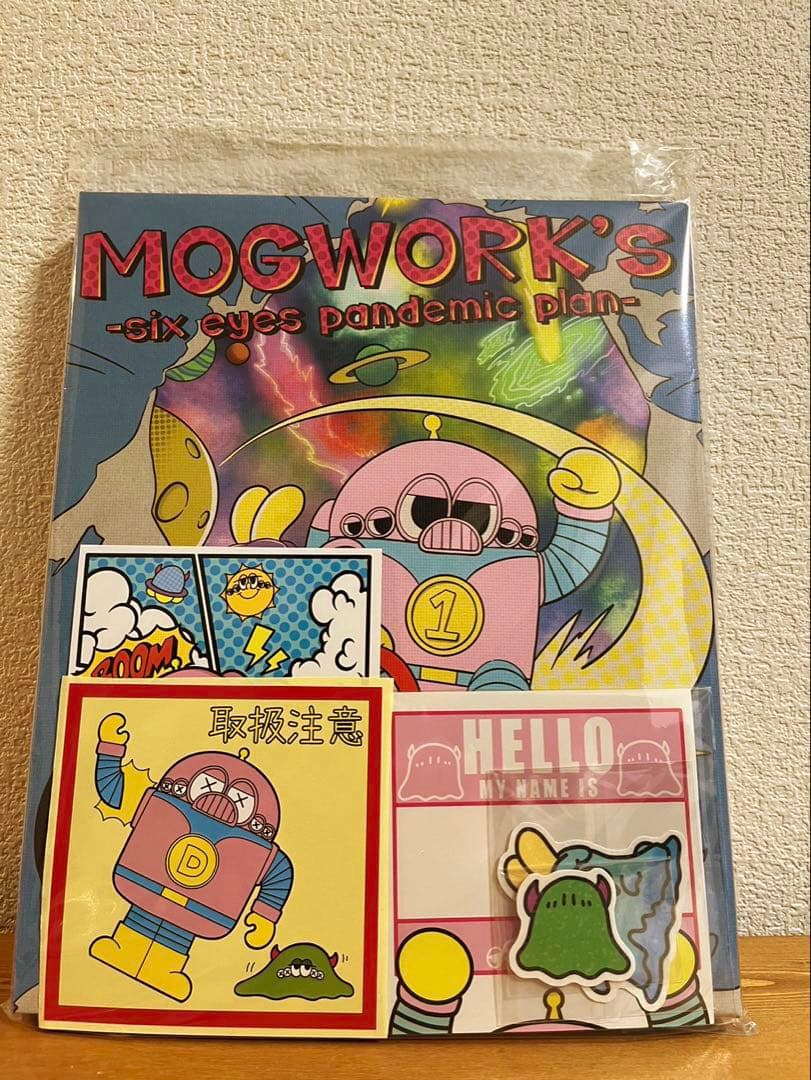 MOGWORK'S 限定ディクター 2体セット & アートボード、ステッカー
