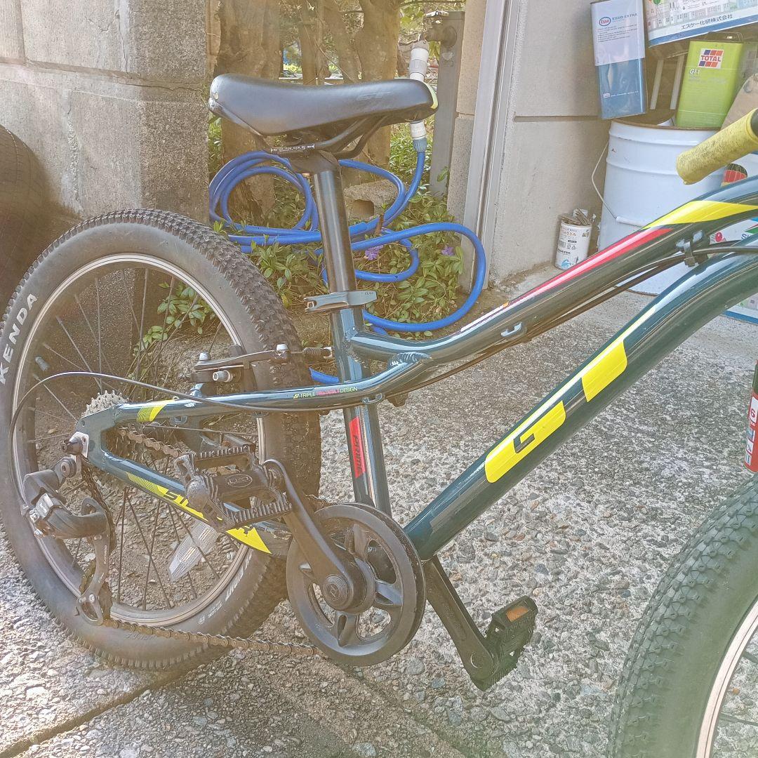 GT STOMPER 20インチ 子供用自転車