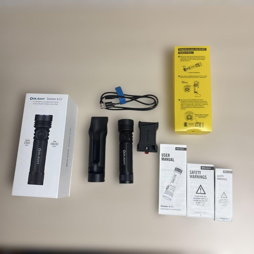 OLIGHT Seeker 4 Pro LEDライト