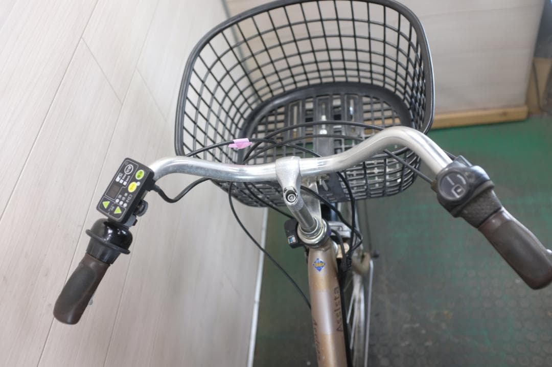 Kさん )電動自転車 ブリヂストン製　26インチ　3段　8.7Ah