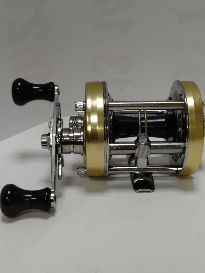 Abu Garcia 6500CS ROCKET Champ 両軸リール