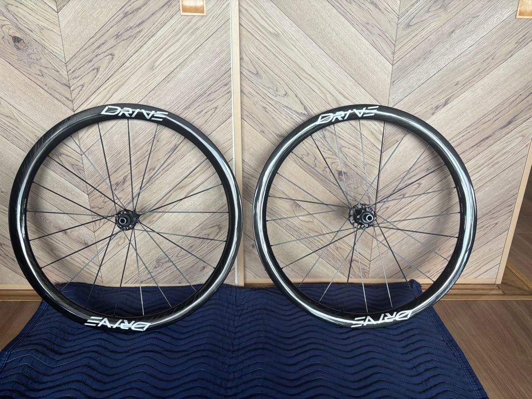 Elitewheers DRIVE 40D 超美品　シルバーデカール