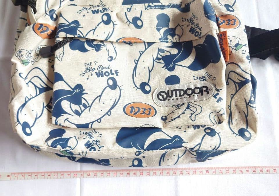 OUTDOOR ディズニー バッドウルフ リュック
