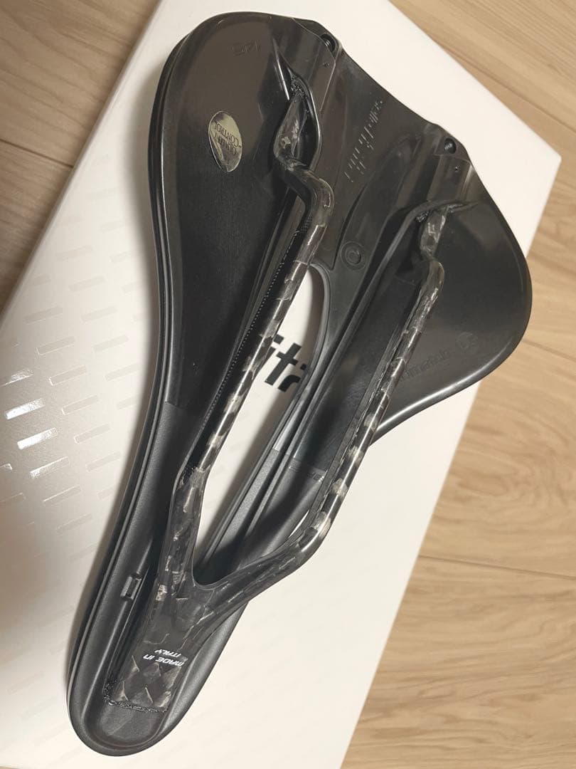 セライタリア NOVUS BOOST EVO KIT CARBONIO