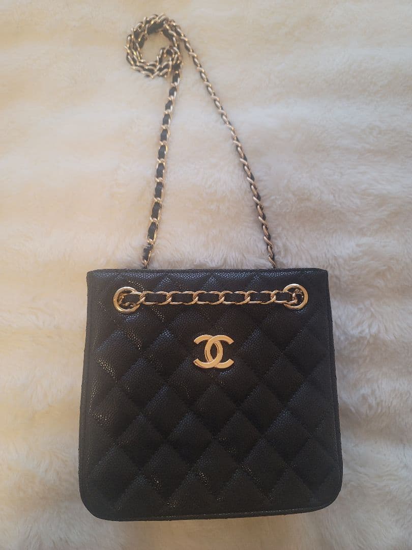 ノベルティ CHANEL ブラック キルティング ショルダーバッグ バケット