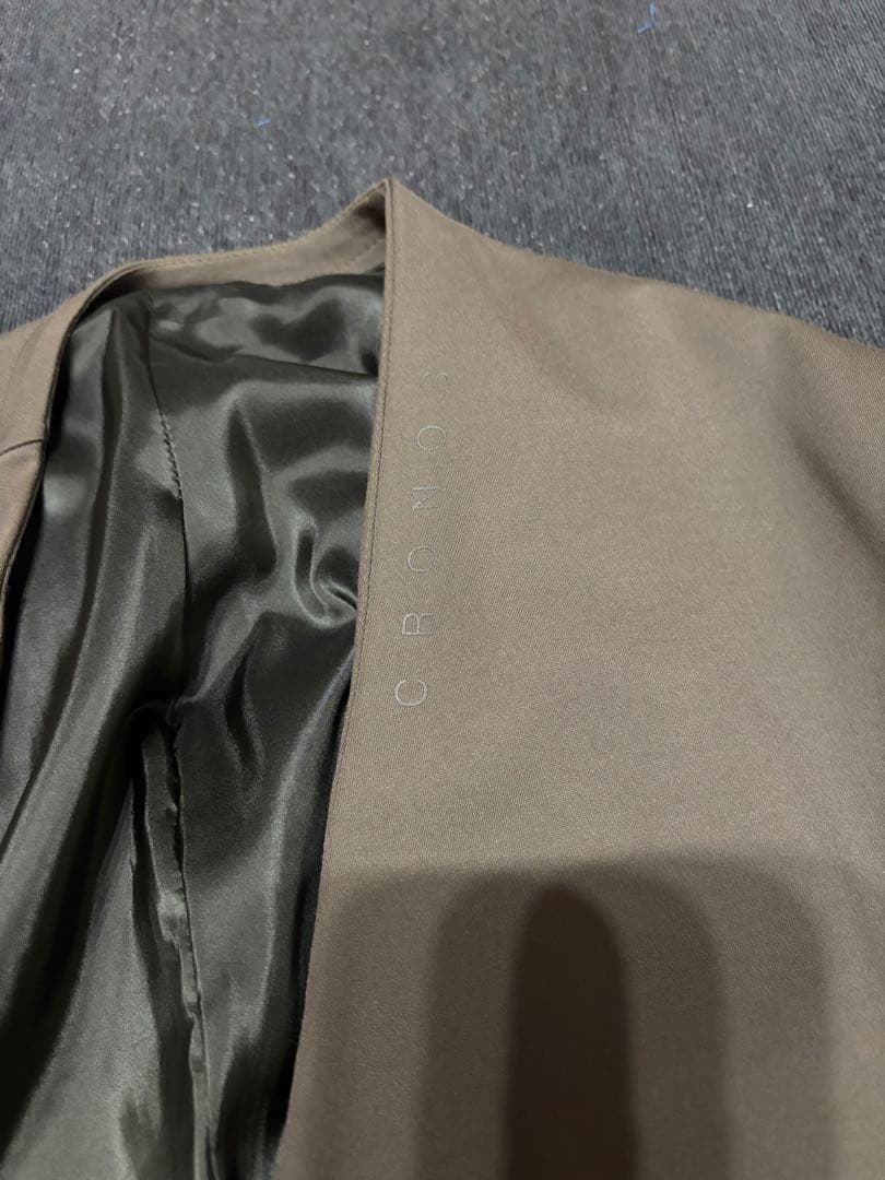 CRONOS ノーカラージャケット カーキ 38(M) 新品同様 クロノス