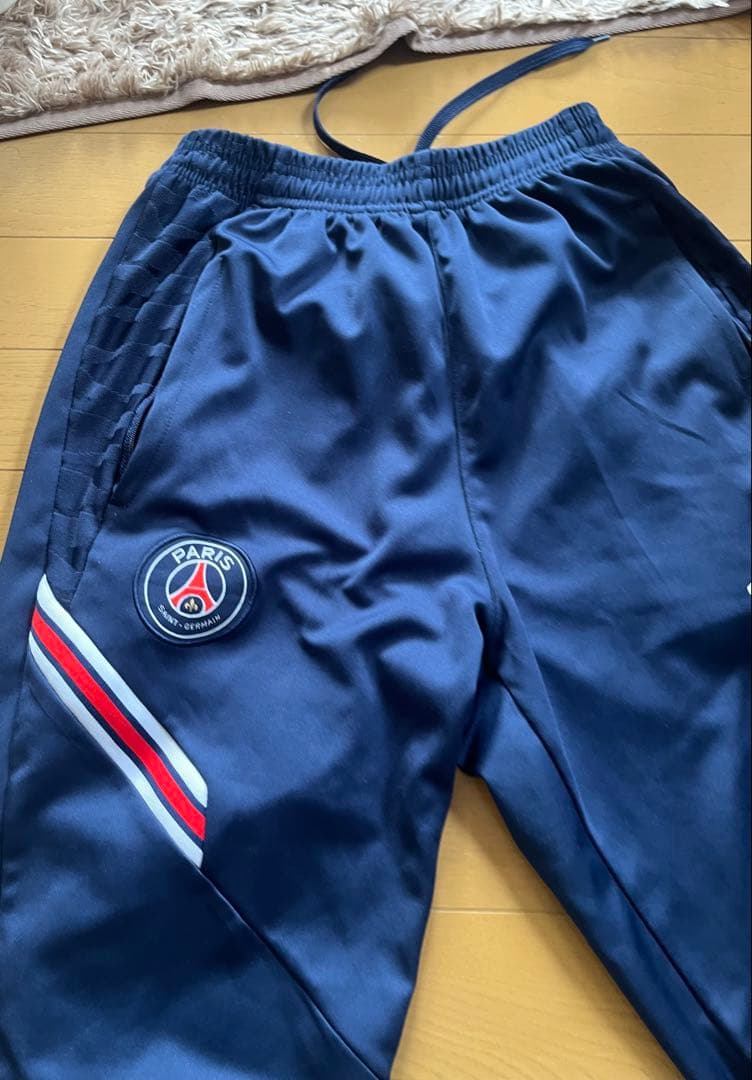 Jordan Paris Saint-Germain 長袖ジャージ