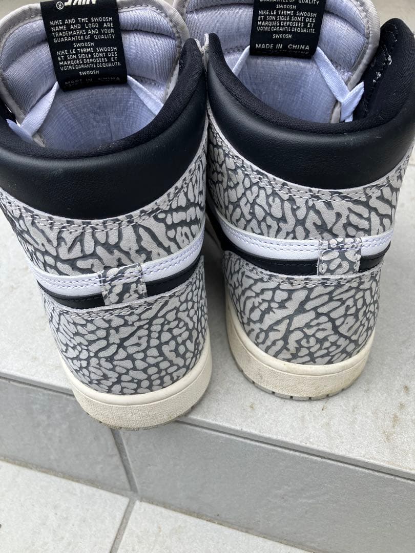 Nike Air Jordan 1 エレファントプリント