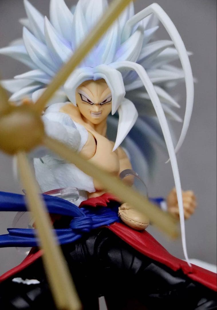激レア海外限定S.H.フィギュア ドラゴンボール スーパーサイヤ人5 孫悟空ゼノ
