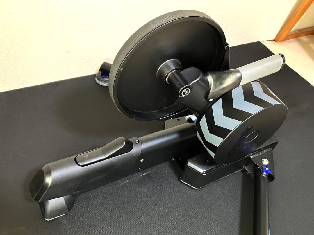 値下げ Wahoo KICKR MOVE バーチャル 固定ローラー
