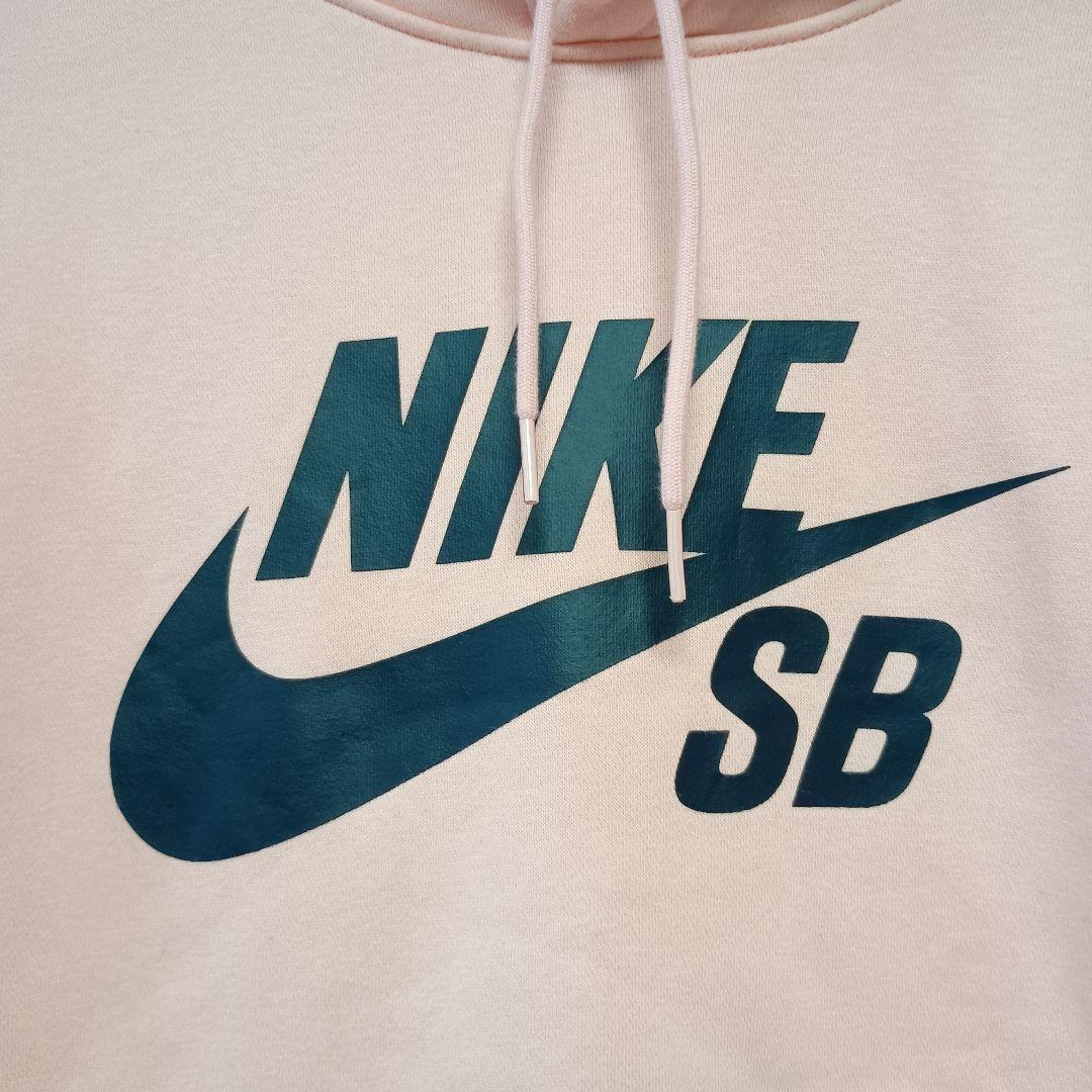 NIKE SB ナイキ スケートボード　かわいい薄ピンク