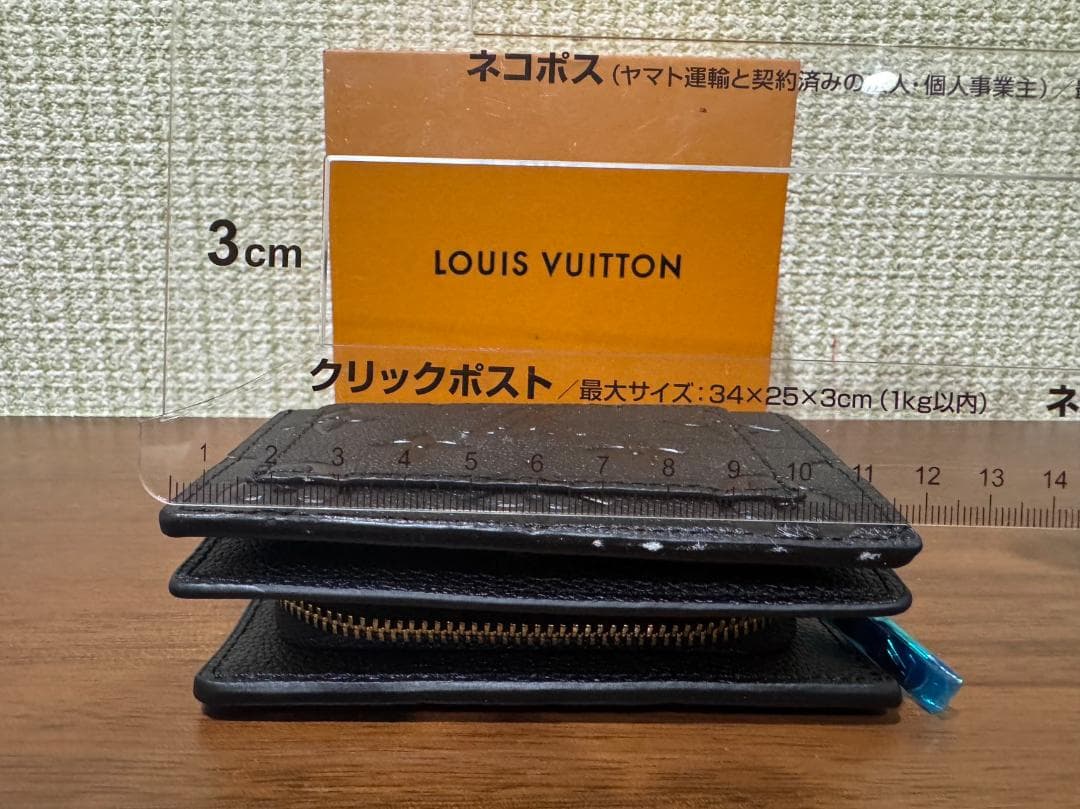 Louis Vuittonゾエ Zoe三つ折り財布M12635
