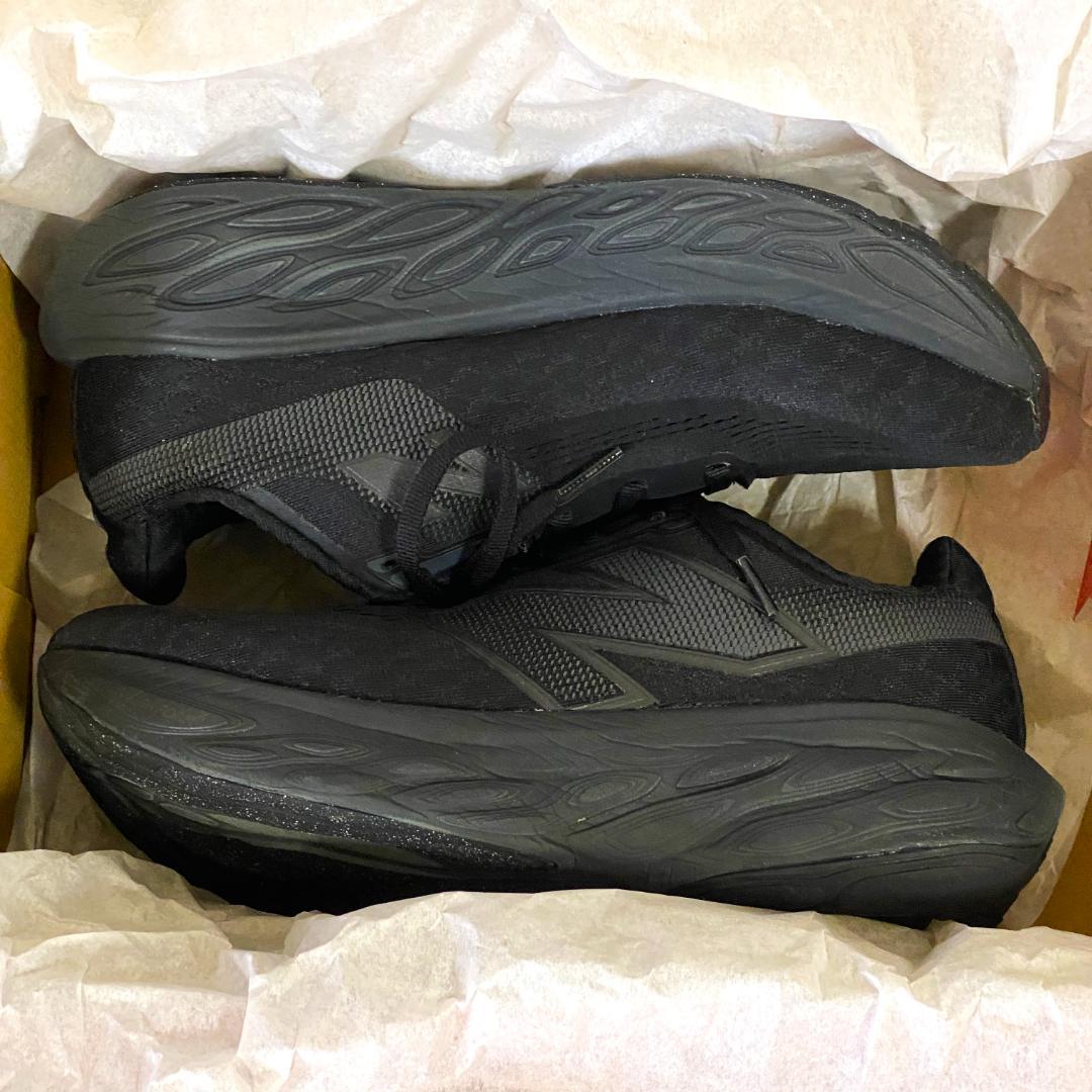 Fresh Foam X 1080 v14 25.5cm 4E ブラック メンズ