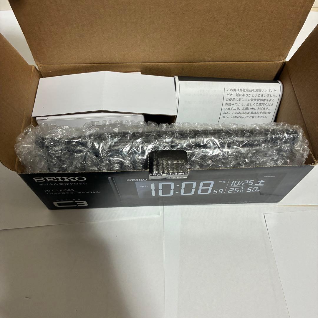 新品　セイコークロック 目覚まし時計 電波 デジタル 交流式 DL305K