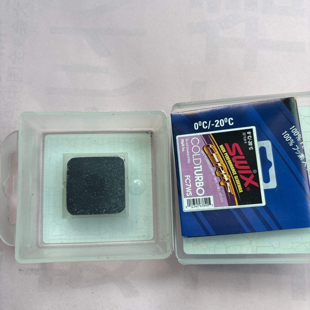 スキー・スノーボードアクセサリー SWIX CERAF WETTURBO FC10BS 20g